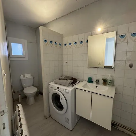 Apartment Flat *