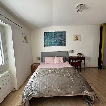 Apartment Flat *